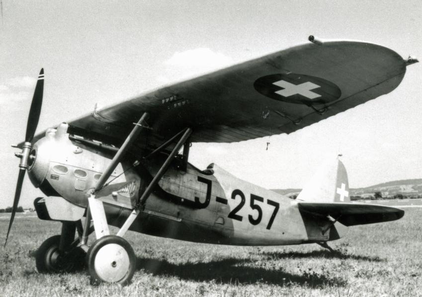 Das Flugzeug Dewoitine D-27 III, 1932 - 1944